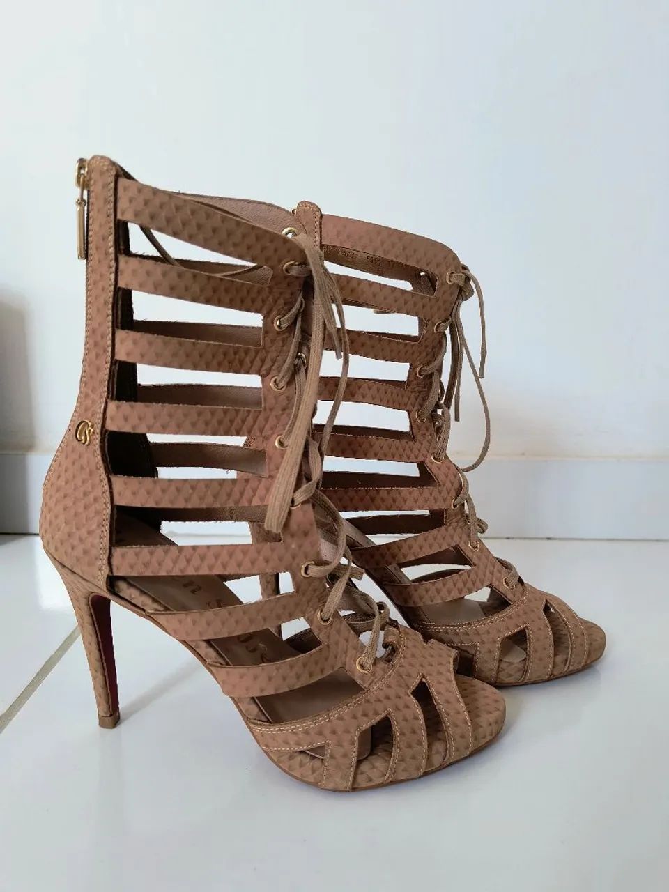 Sandália Carmen steffens original usada 1x - Foto 3