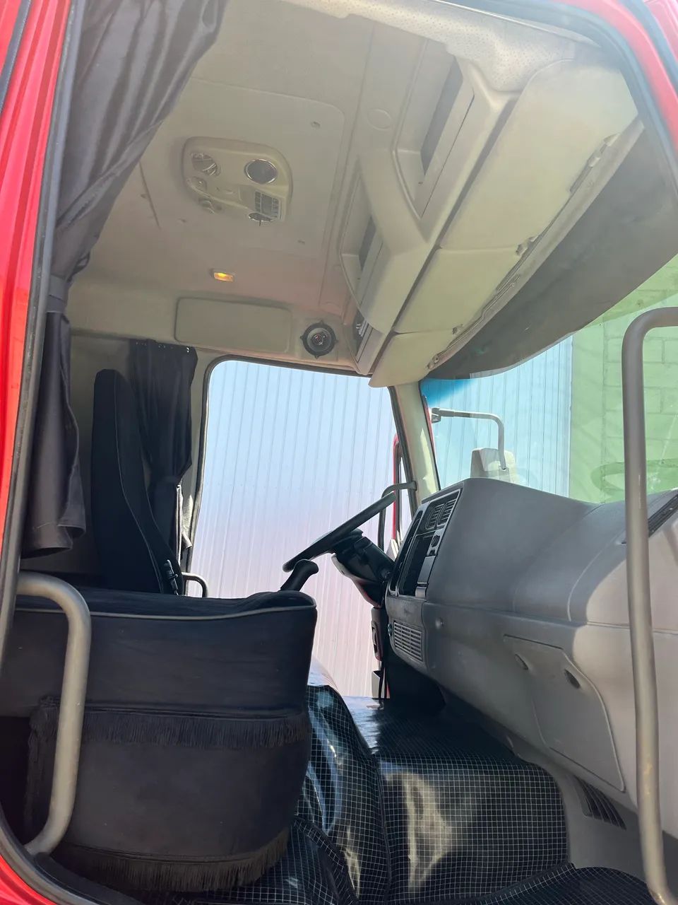 Volvo VM 260 ano 2010 único dono !!!! - Foto 5