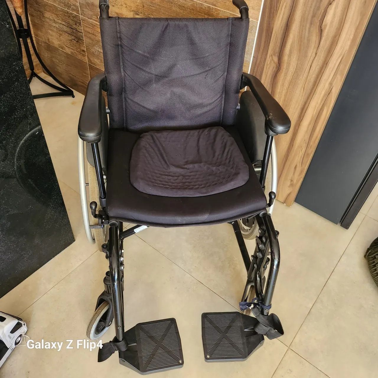 Cadeira de rodas Agile útil e adorável para qualquer pessoa - Foto 2