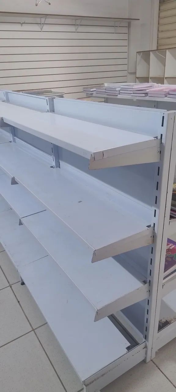 Prateleiras de ferro  - Foto 3