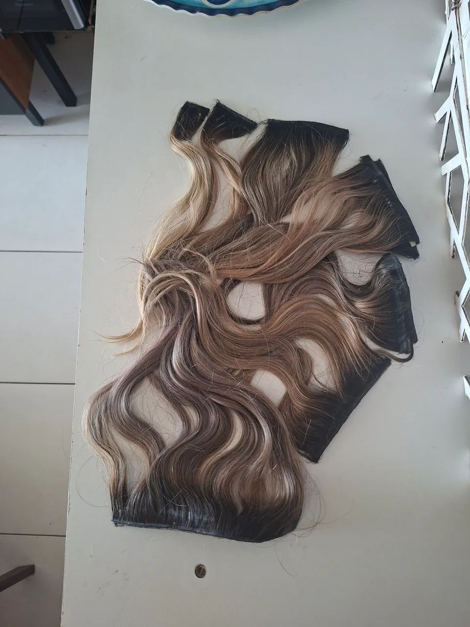 Lindíssimo mega hair loiro mesclado - Foto 4
