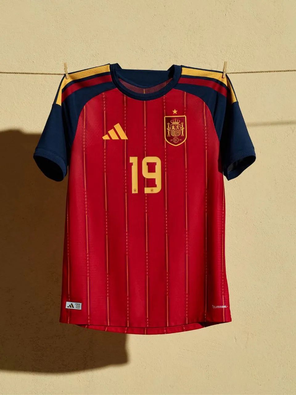 Camisa Espanha 1 NOVA 2026 - Foto 2