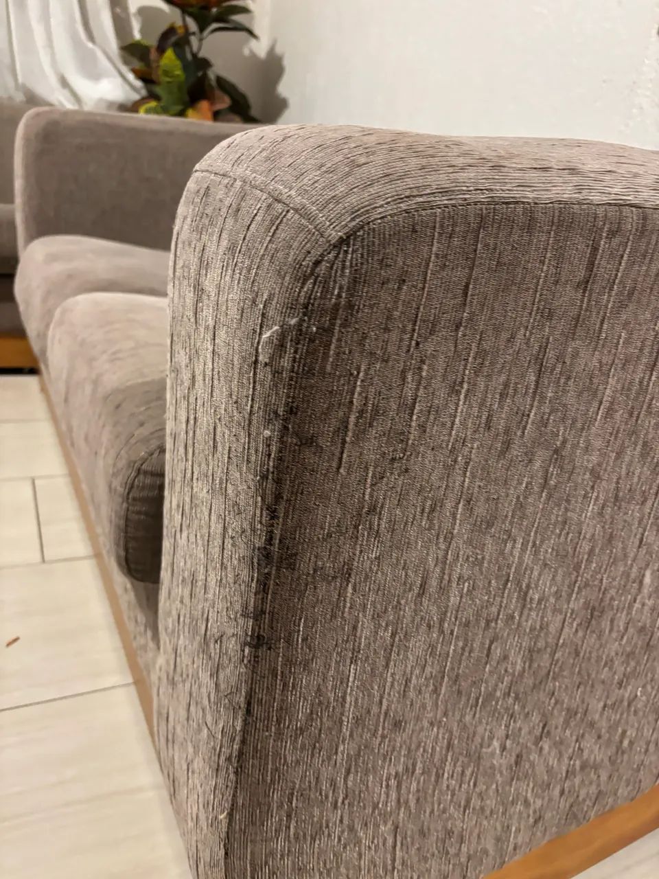 Sofá 2 e 4 lugares  - Foto 3