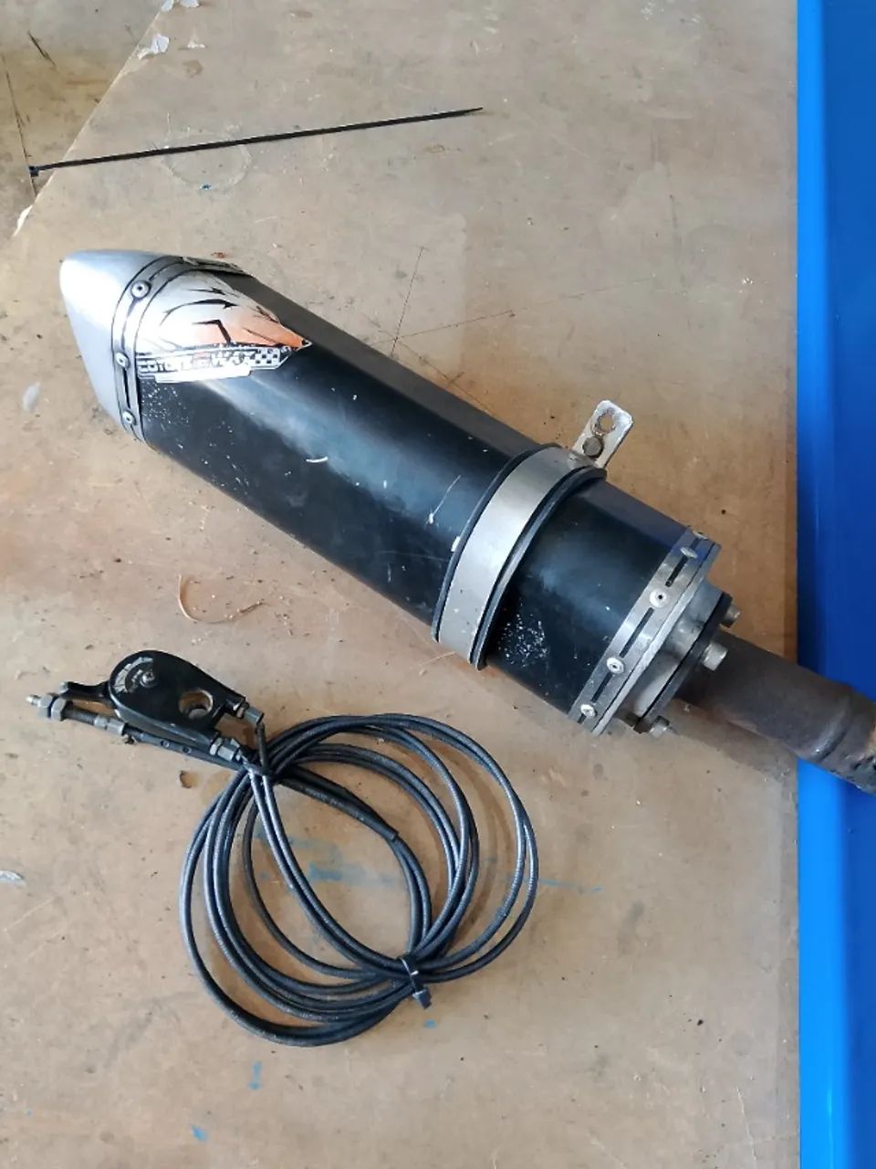 Coiote CB300