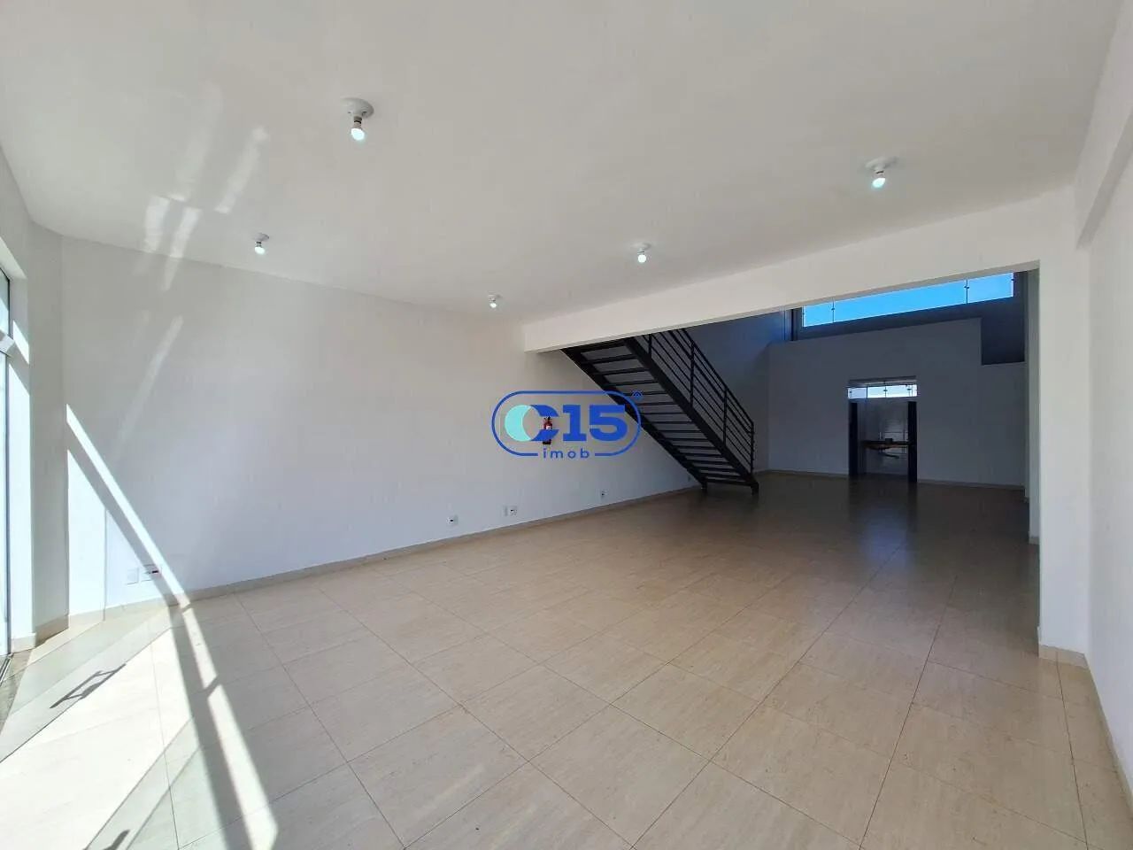 ALUGA-SE PONTO COMERCIAL JARDIM FLÓRIDA - Foto 2