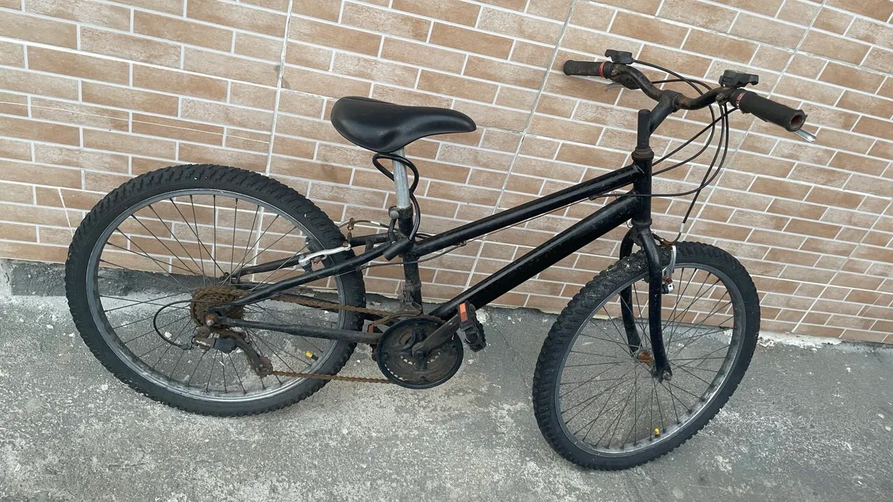 Bicicleta padrão aro 26 - Foto 5