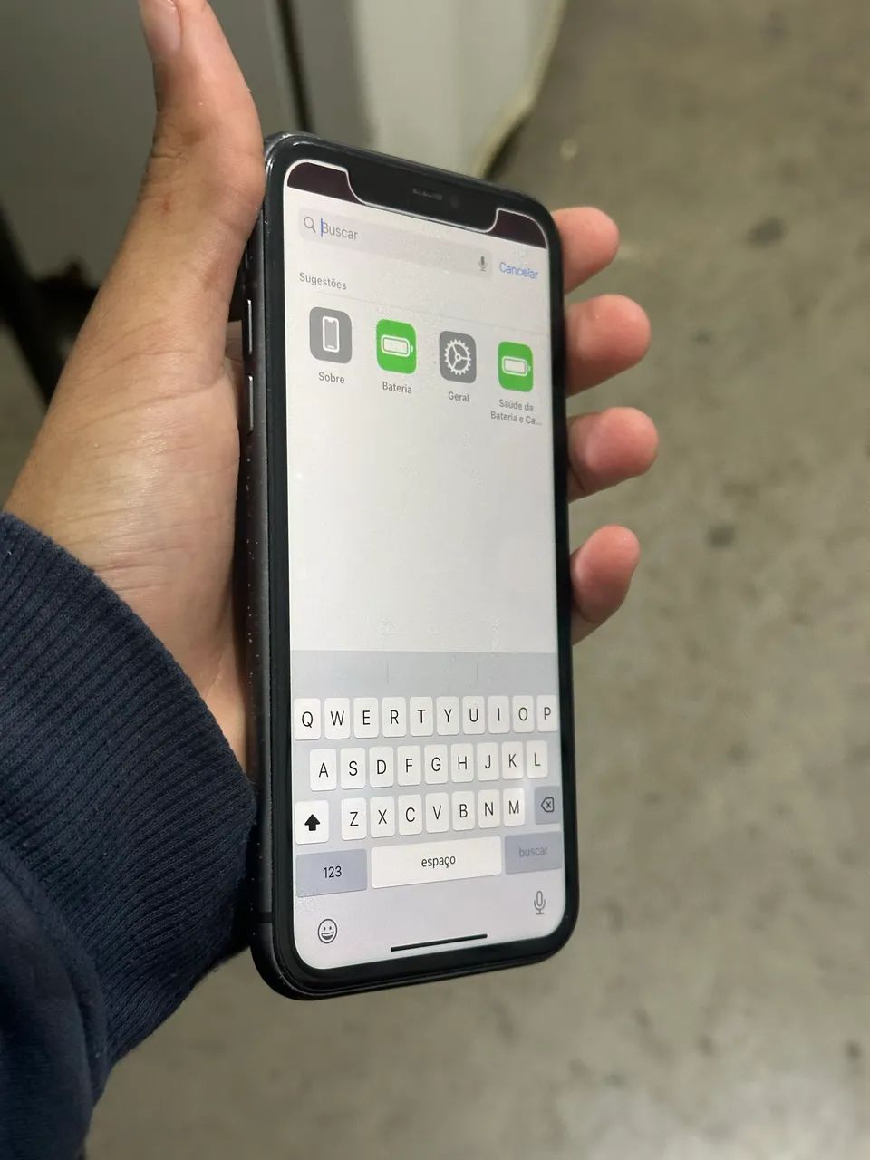 iPhone 11 64%  - Foto 2