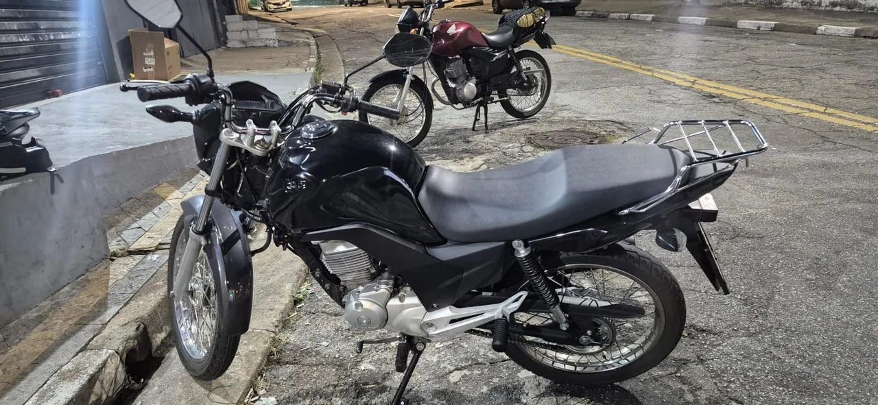 Vende-se fan 150 