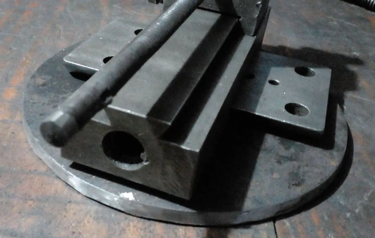 Torno mecânico (projeto) - Foto 4