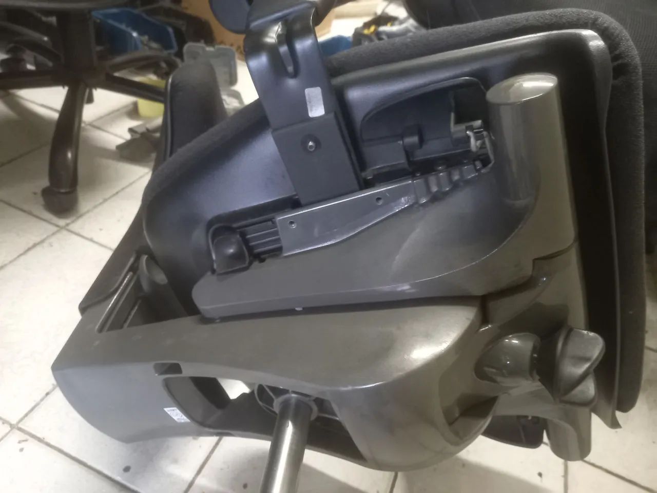Cadeira Escritório Giroflex Candall usada  - Foto 5