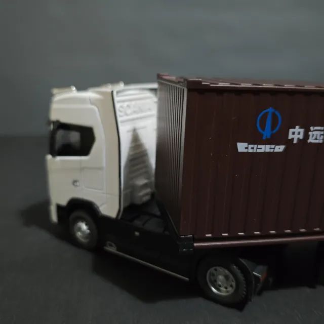 Caminhão Carreta de brinquedo Com Luz E Som 31cm Colecionável - Foto 4