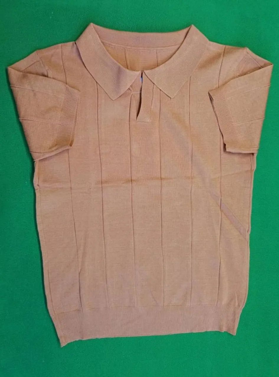 Camisa polo básica marrom - Foto 2
