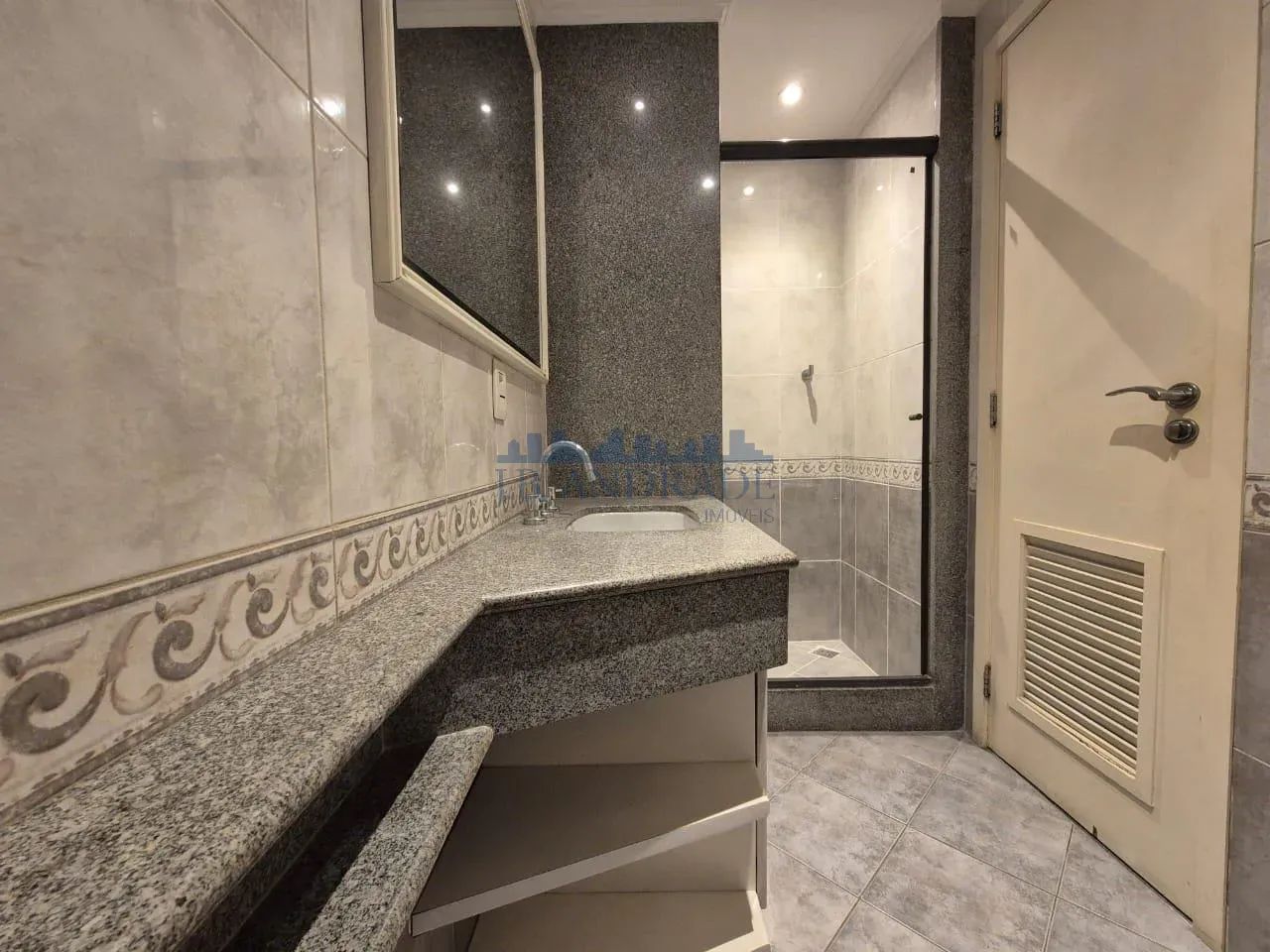 Excellente apartamento com 203m², localizado no condomínio Alfa Pfrivilege, a 5 minutos da - Foto 8