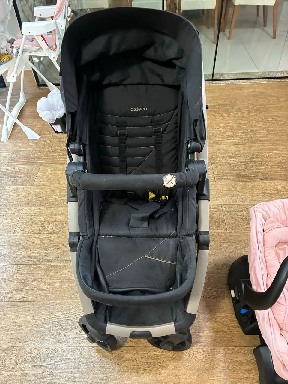 Carrinho de Bebê com Bebê conforto Dzieco - Foto 4