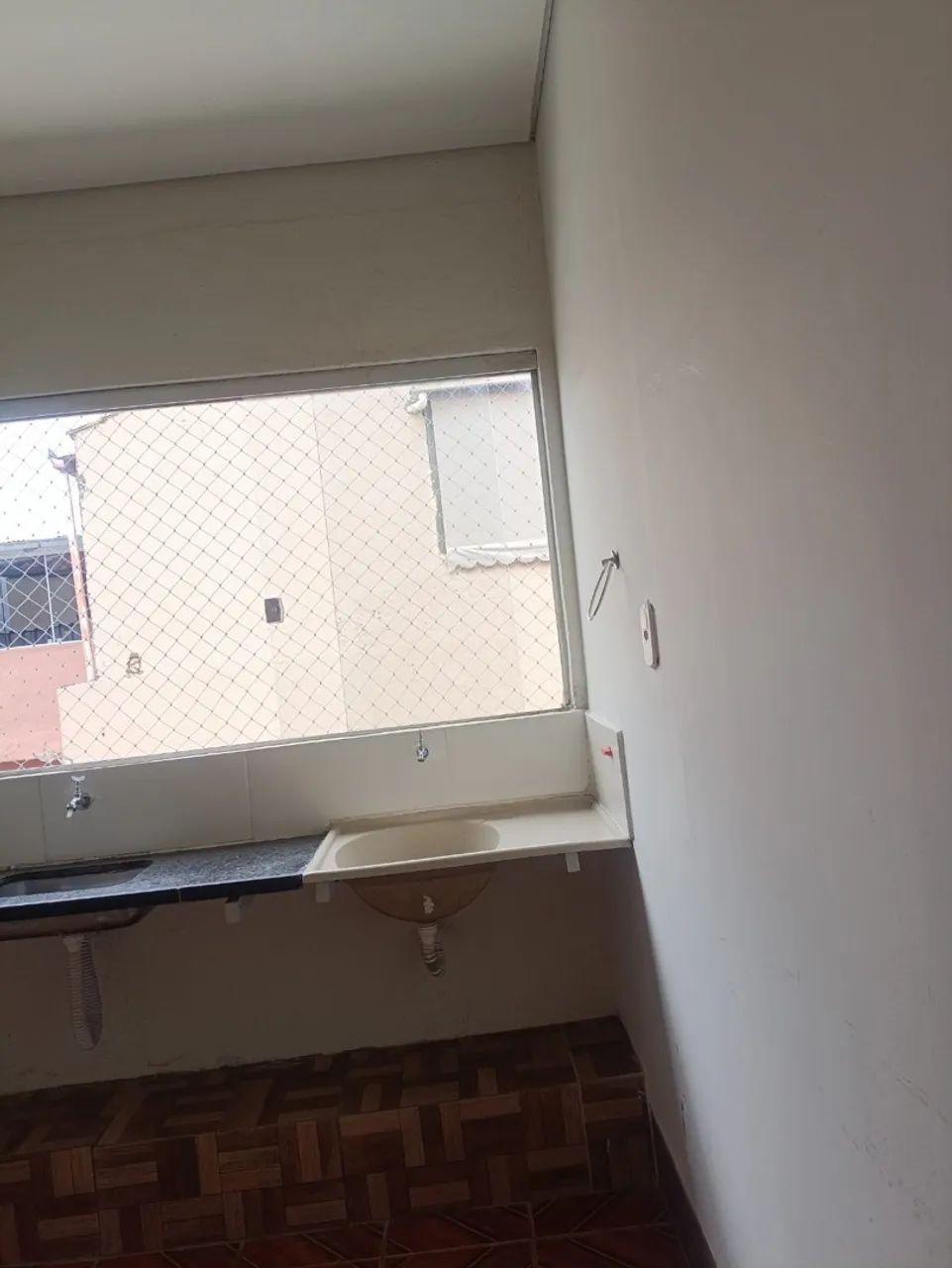 Alugo kitnet bairro Lindeia  - Foto 3