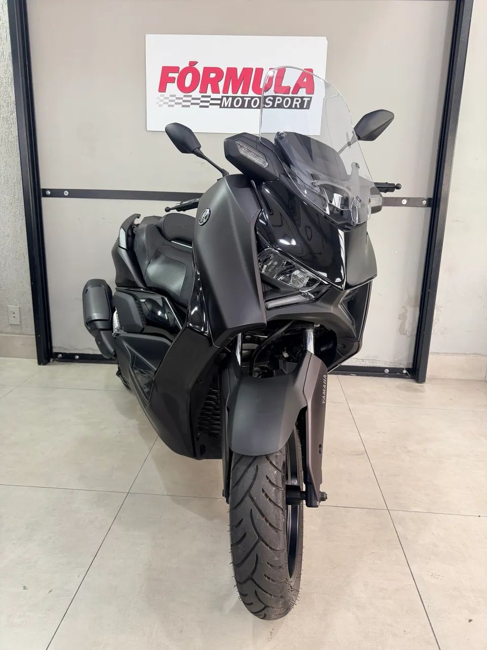 XMAX 300 CONNECTED 2026 - Foto 2