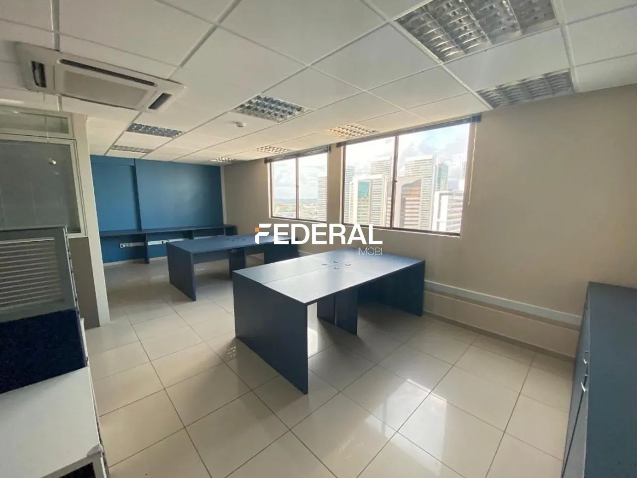 SALA COMERCIAL PARA VENDA OU ALUGUEL SEMIMOBILIADA COM 130M² E ACESSO AO SHOPPI - Foto 2