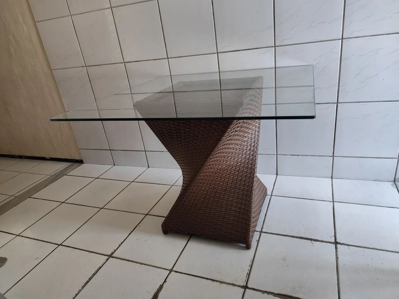 Mesa Nova super no preço 