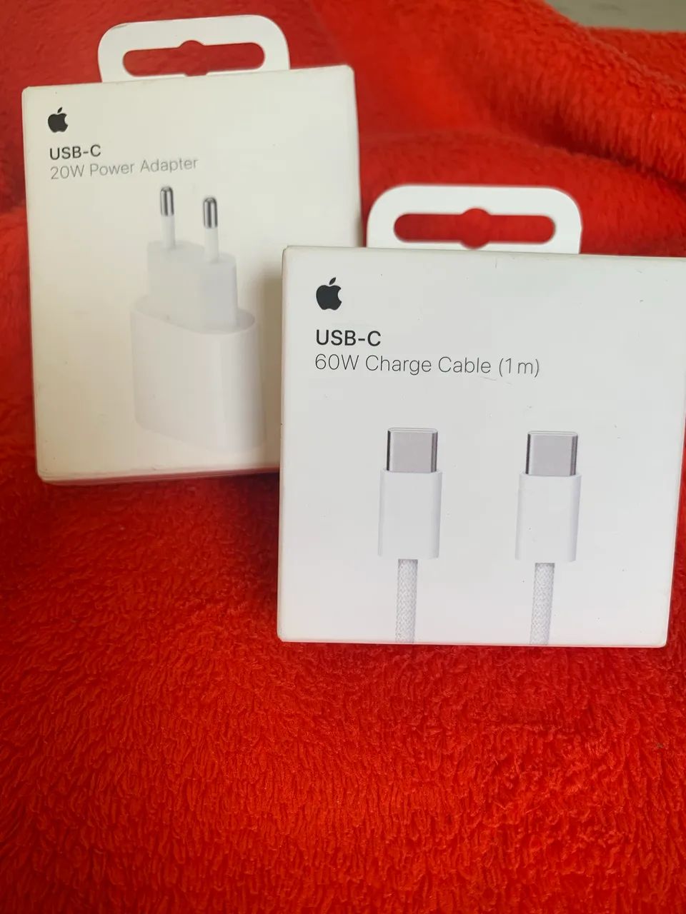 Carregador original Apple iPhone 17