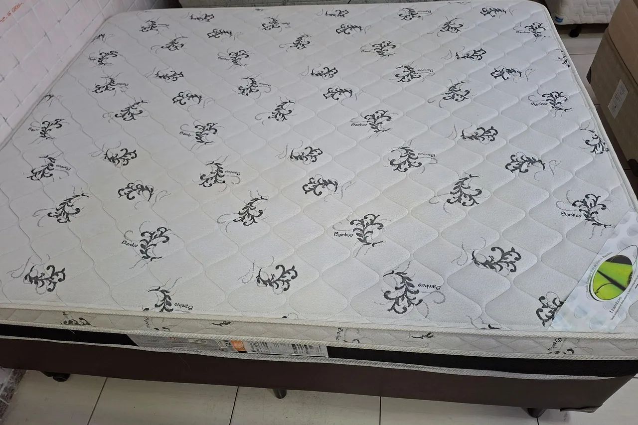 Cama Queen Size, Espuma D33 - ENTREGA GRÁTIS - Foto 3