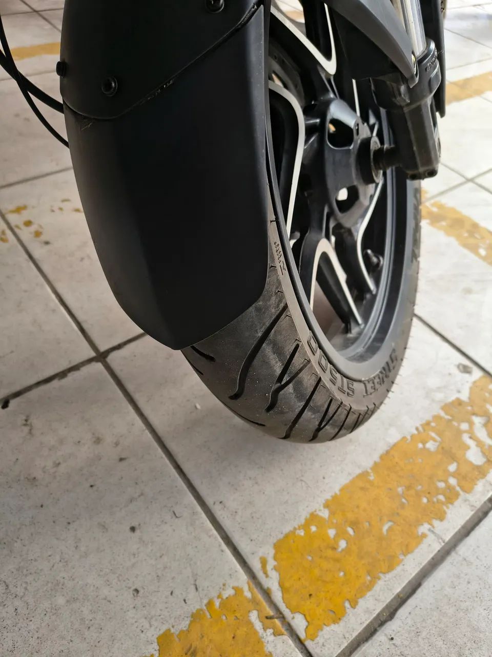 BAJAJ 400  - Foto 2