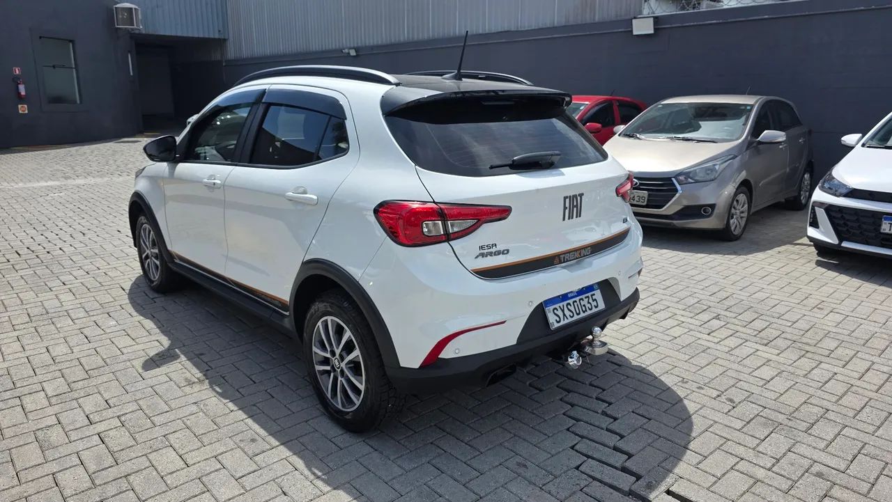 Fiat Argo Trekking 1.3 8V Flex Aut. 2026 - Foto 4