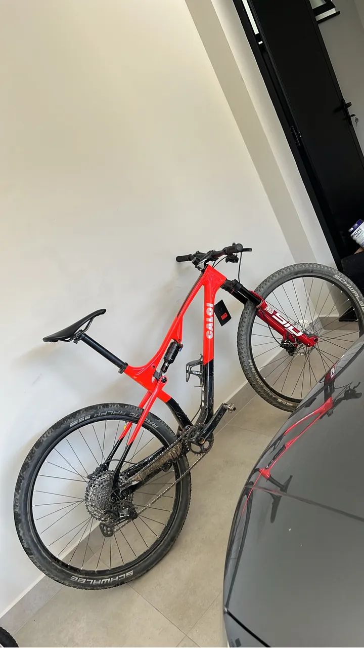Vendo suspensão sid sl ultimate semi zera com 600 km 