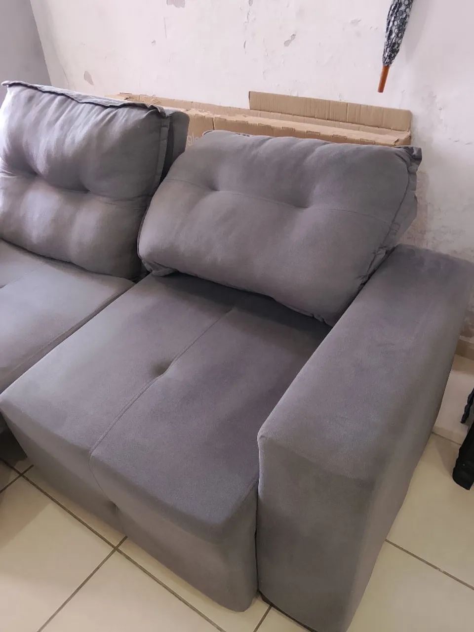 Sofá retrátil de 3 lugares  - Foto 4