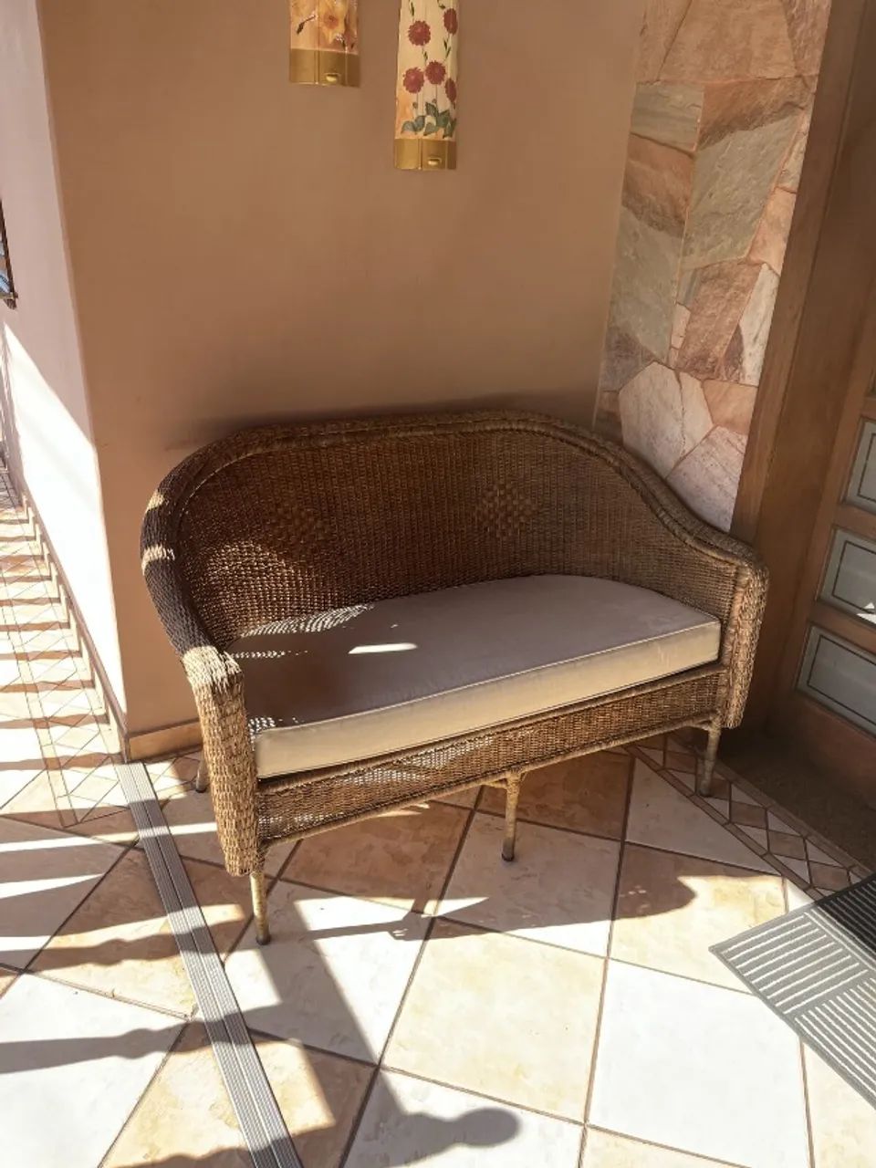 Kit 3 peças com sofá Vime · sofá + 2 poltronas com almofadas - Foto 3