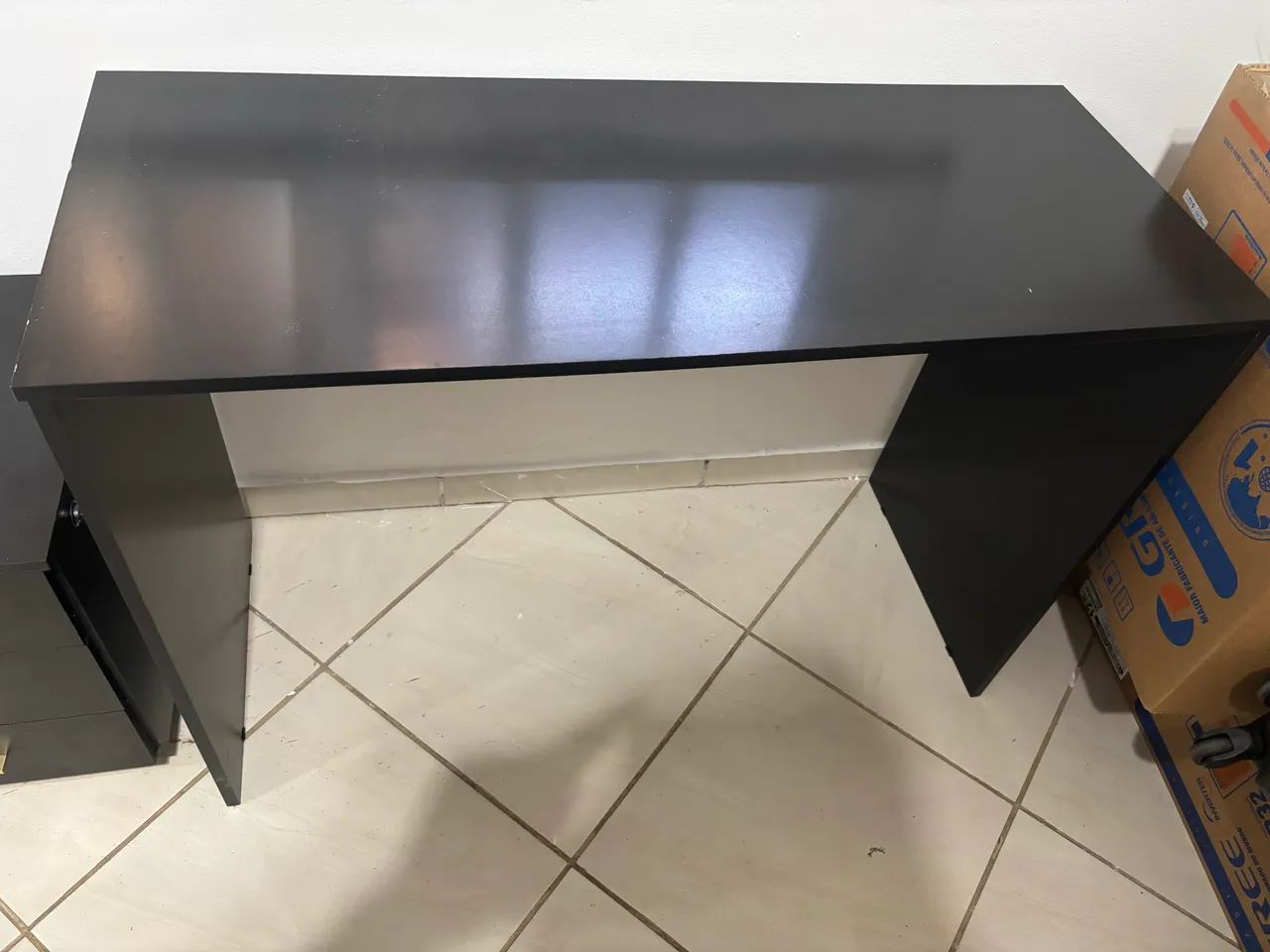 Mesa e Gaveteiro - Escritório ou Homeoffice - Foto 4