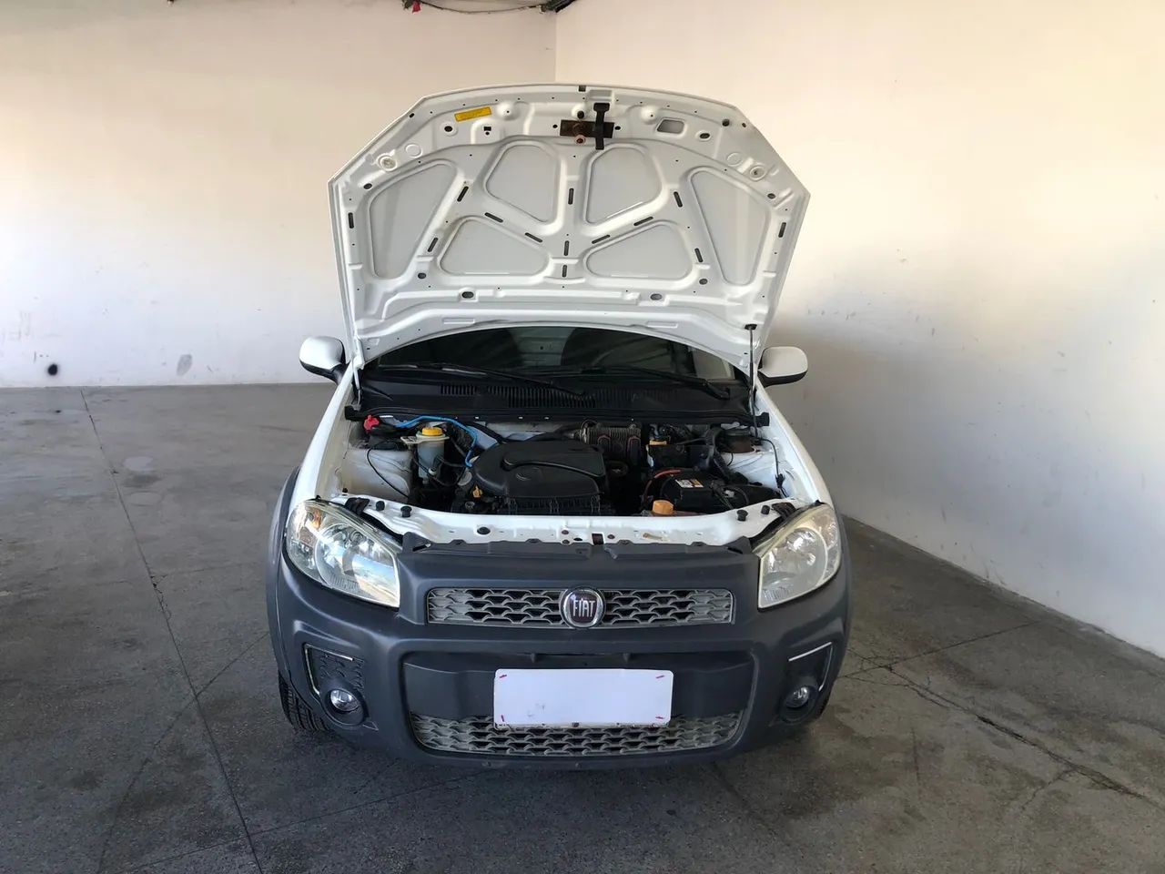 Fiat Strada Working Hard 1.4 Fire Flex 8V CS 2017 - Foto 4