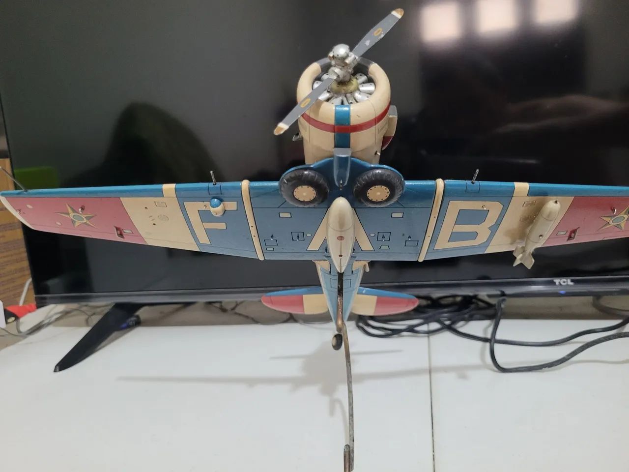 Réplica do T-6 texan em madeira  - Foto 4