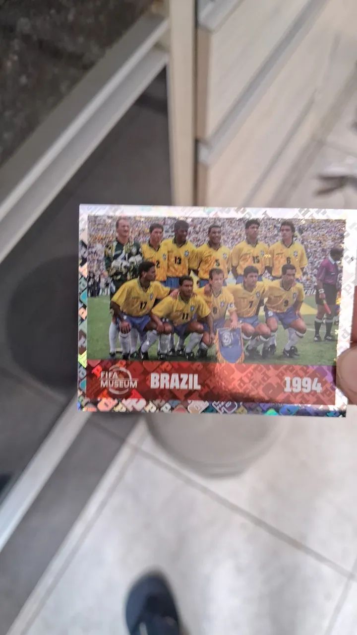 Álbum e figurinhas da copa - Foto 4