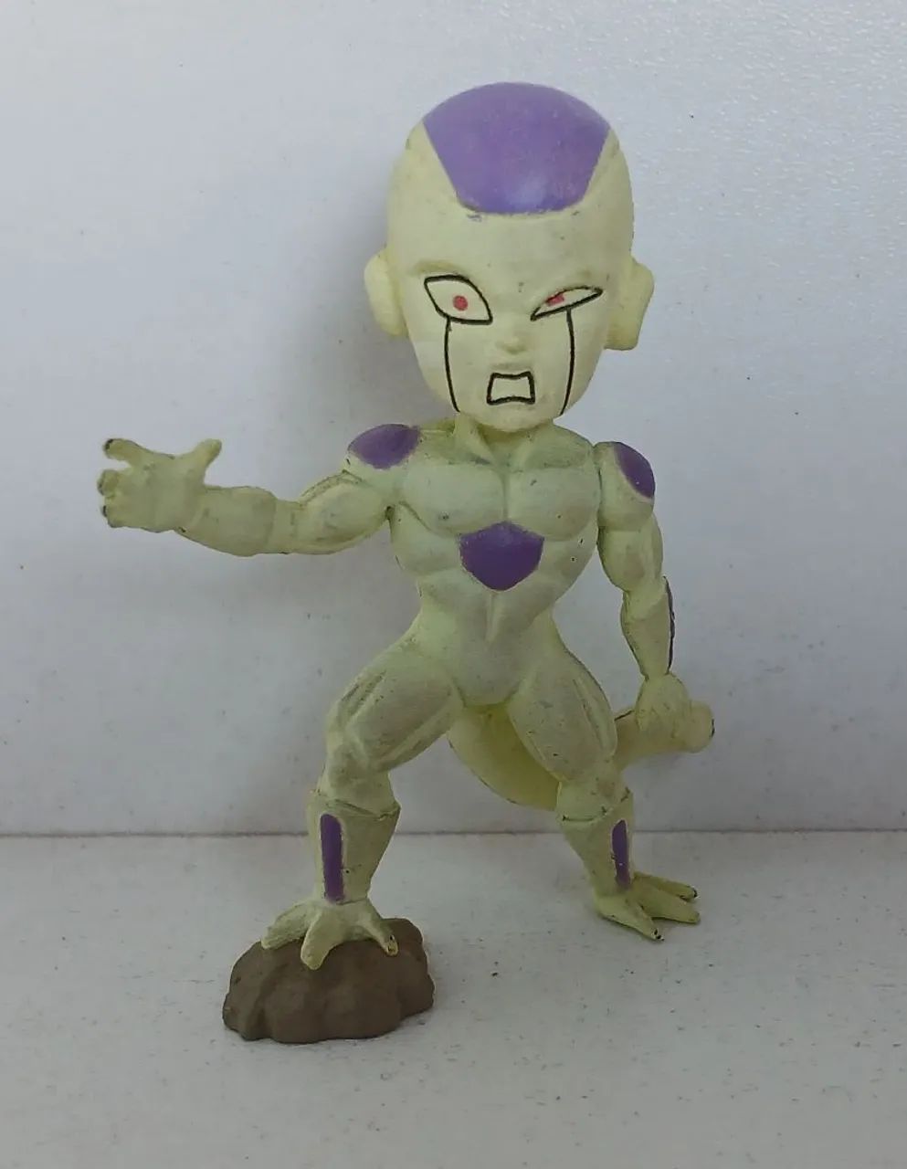 BONECO ACTION FIGURE MINIATURA DRAGON BALL FREEZA