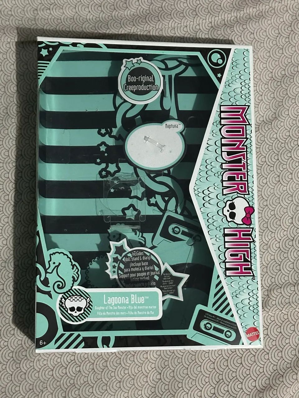 Caixa Monster High Lagoona Blue creeproduction intacta  