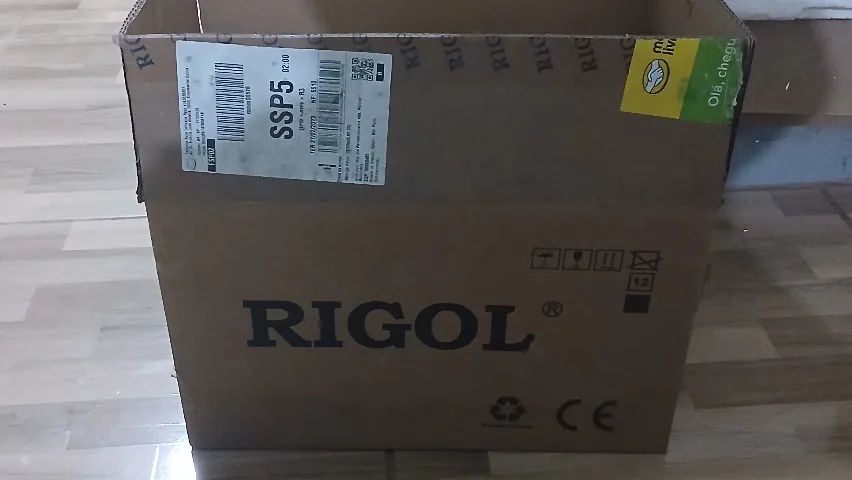 Osciloscópio Digital Rigol 100mhz 2 Canais Ds1102z-e - Foto 4