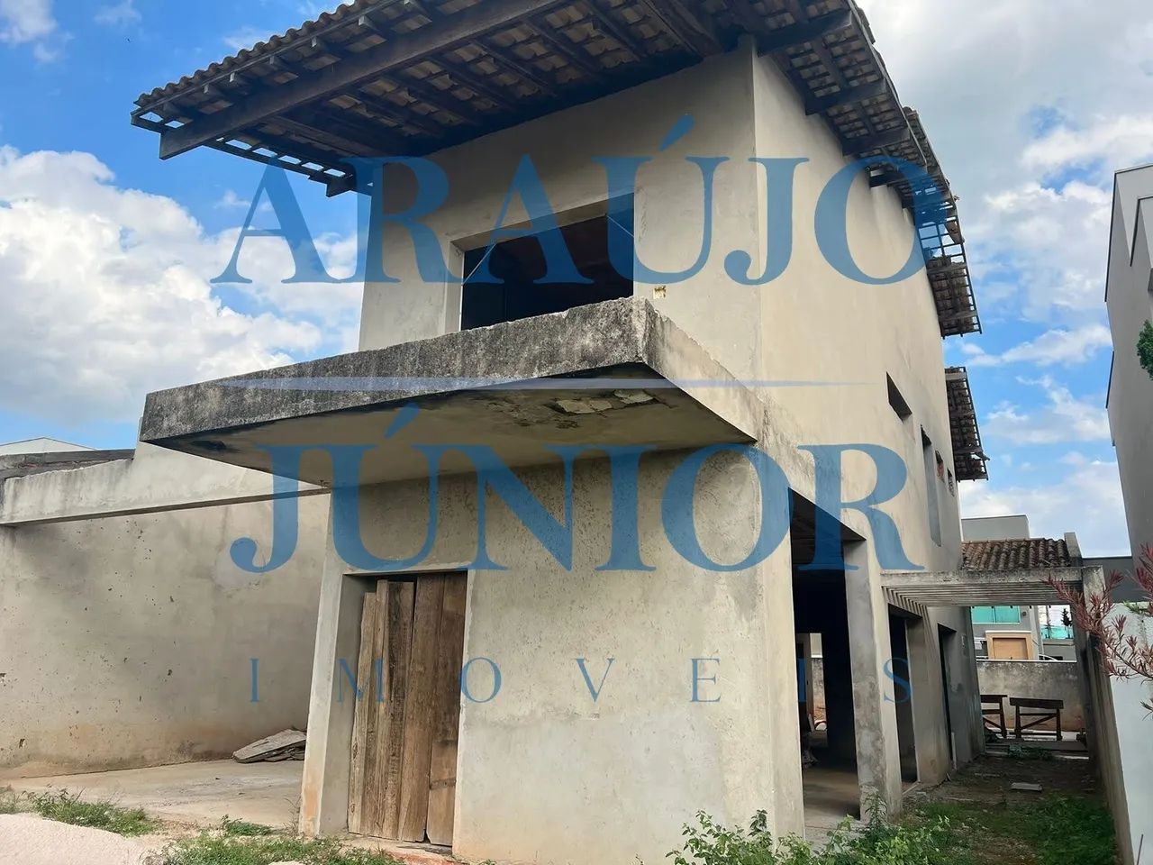 Casa em Construção no Terras do Imperador com 4 Suites.