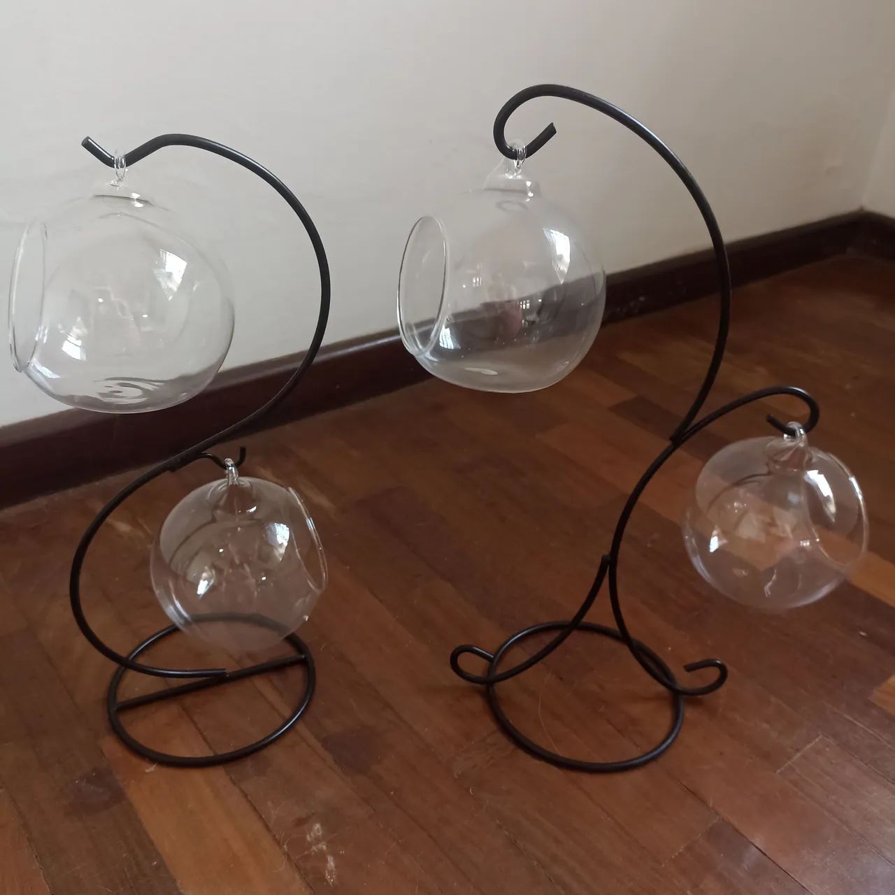 Terrário duplo com base de ferro 
