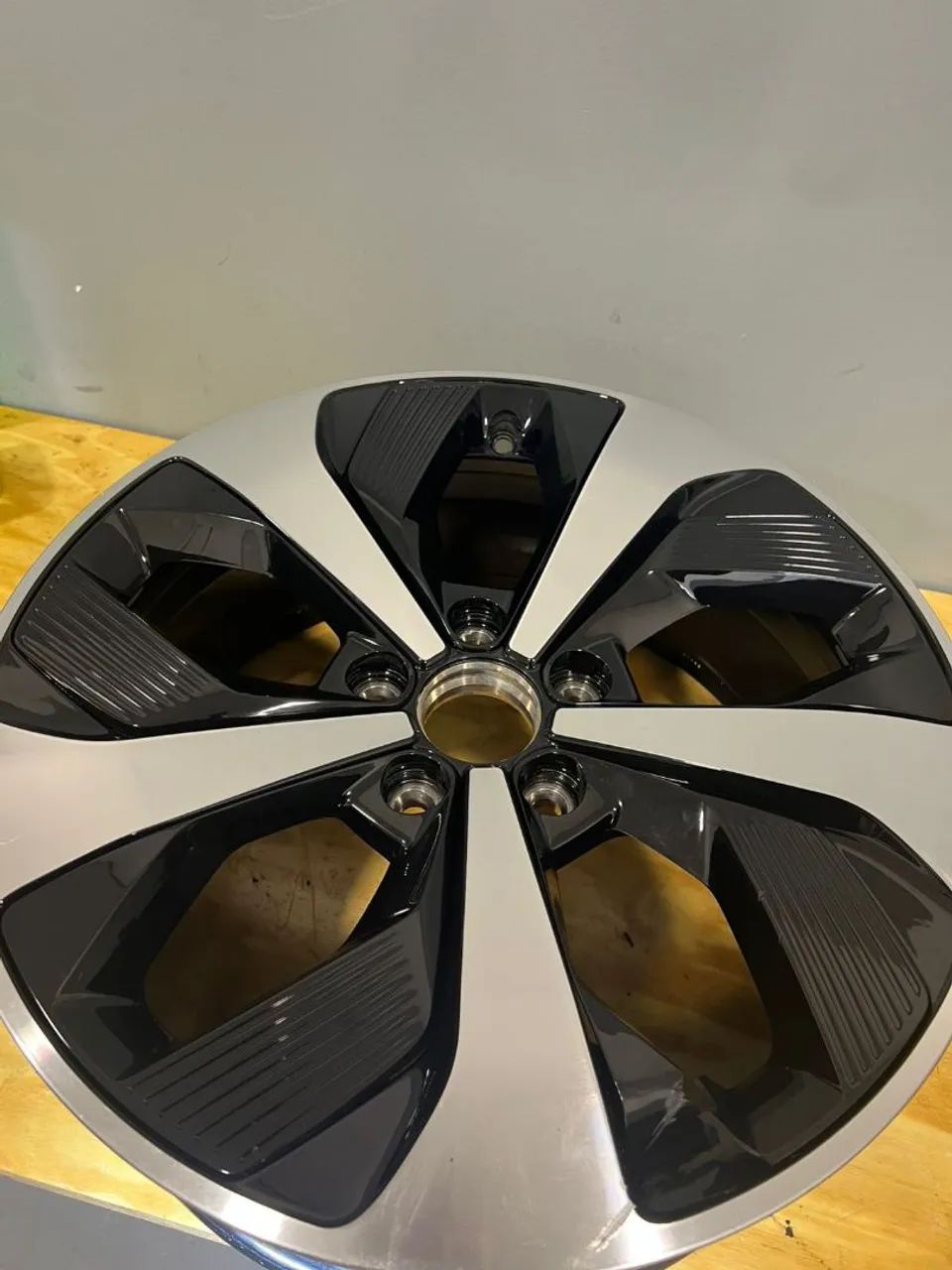 roda aro19 BYD SONPLUS 2023 2024 2025 - Foto 2