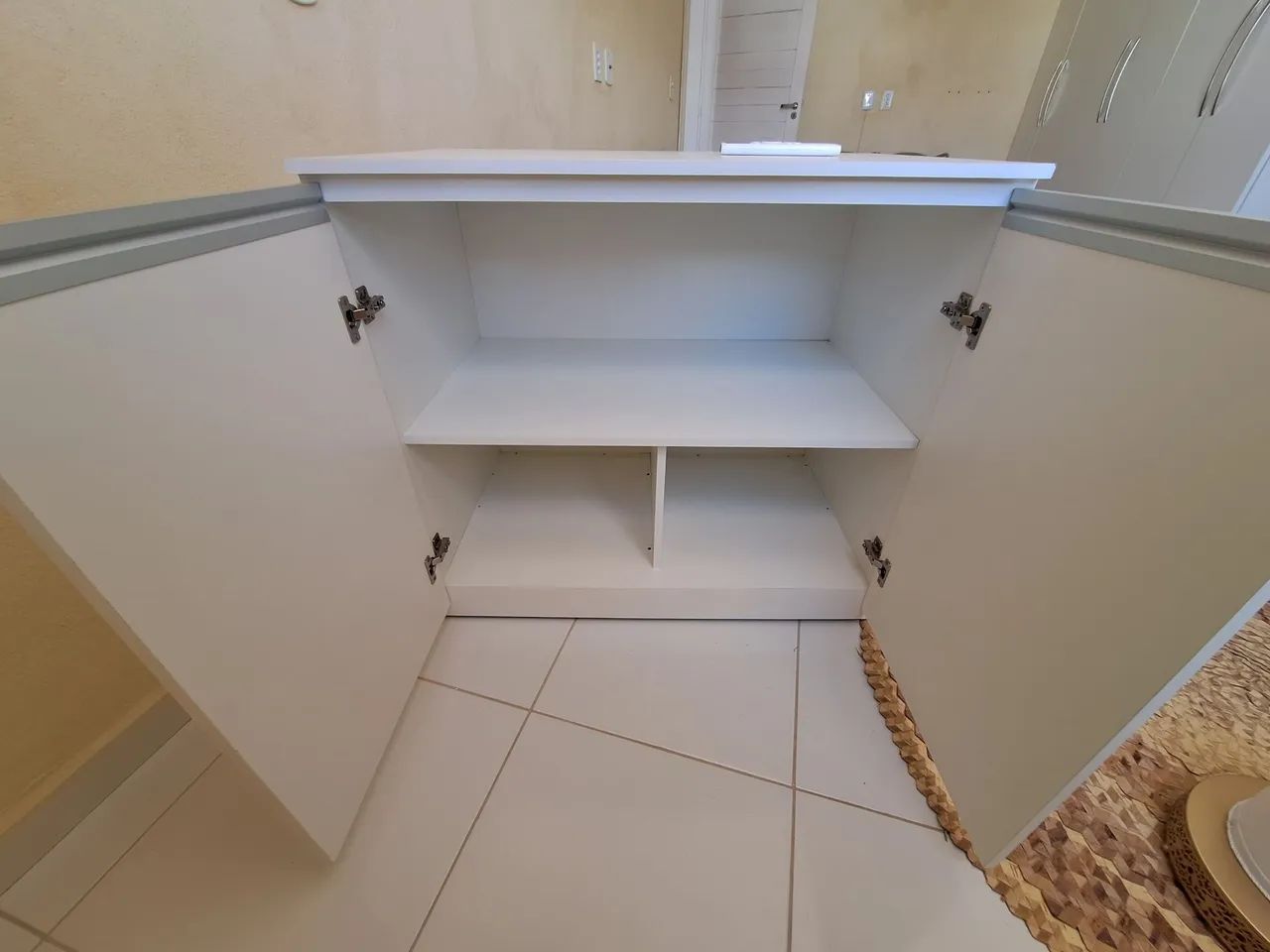 Armário de Canto Branco