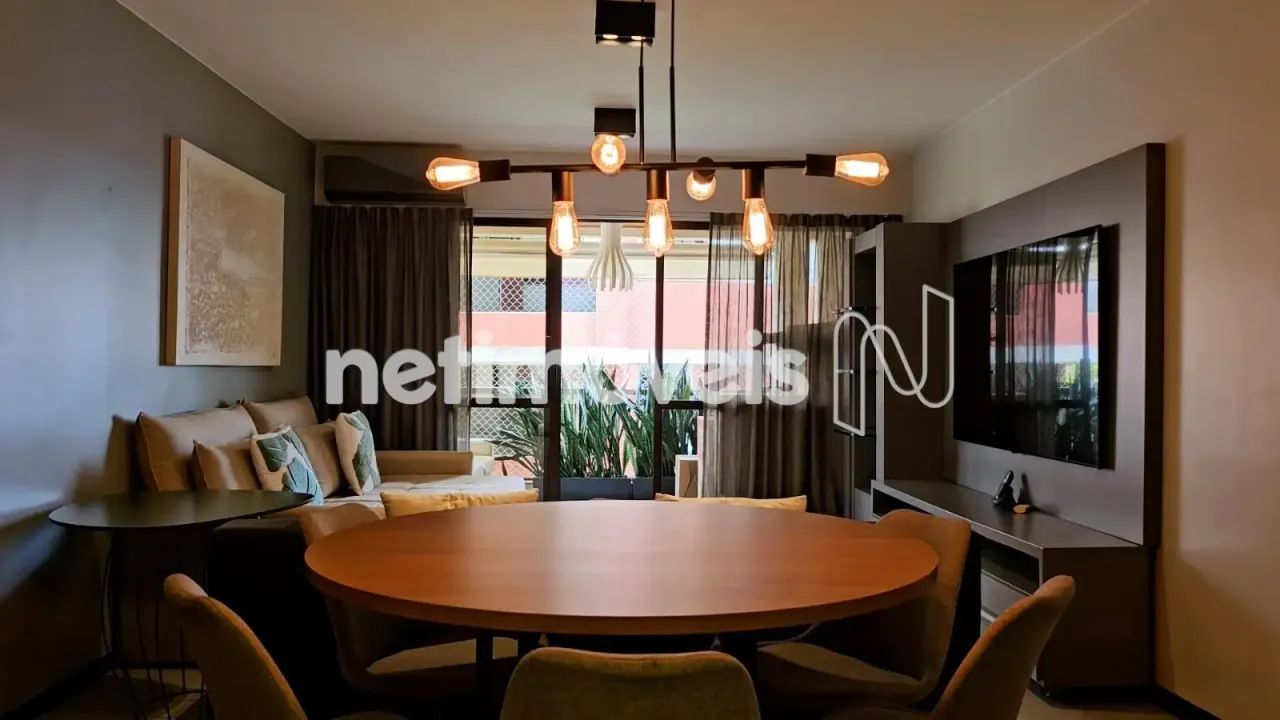 Vendo 2 Quartos com 96m²;, varanda, mobiliado, excelente rendimento no AirBnb e Booking - Foto 2