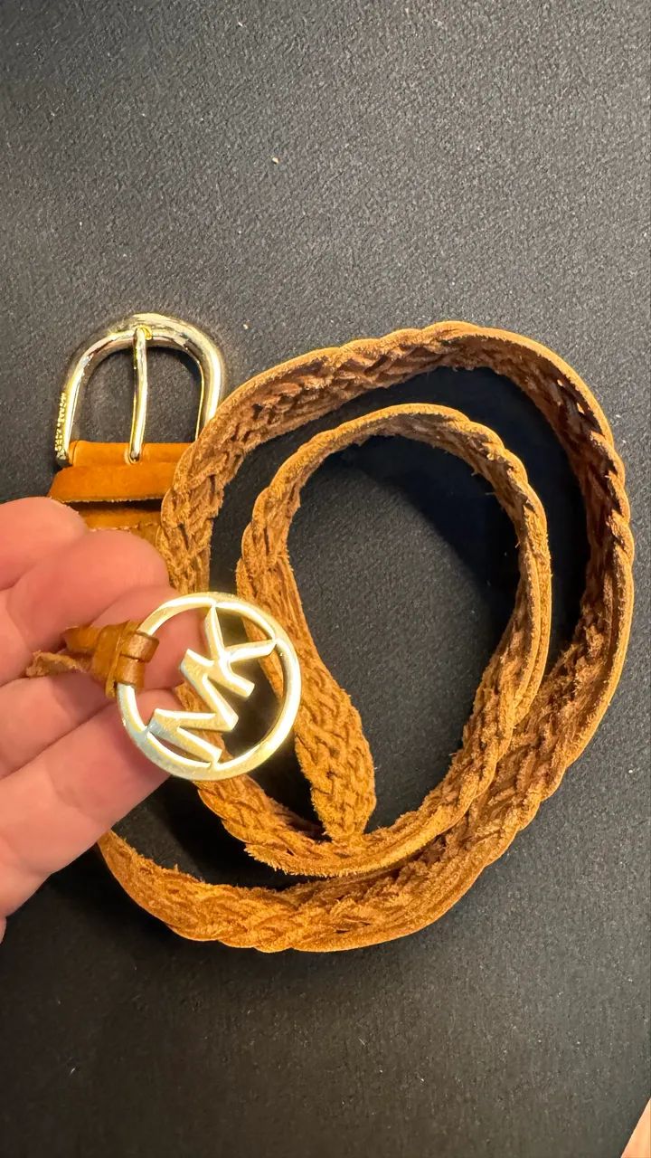Cinto em couro da Michael Kors - Foto 2