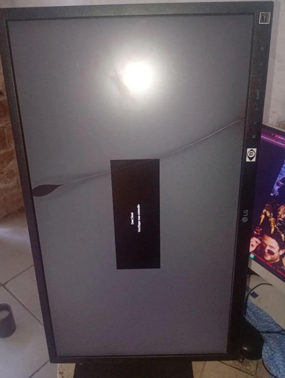 Monitor LG com defeito  - Foto 4