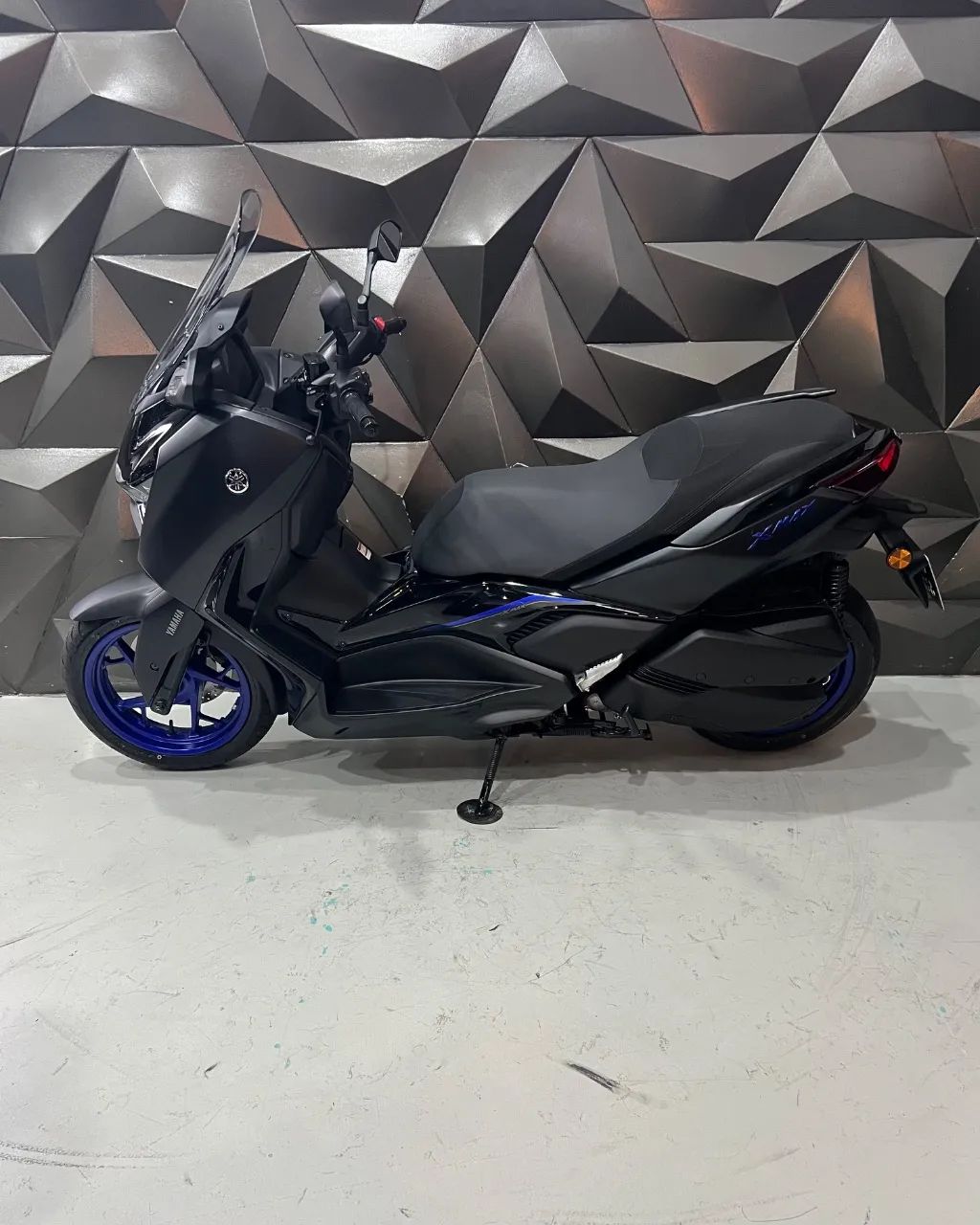 XMAX 300 CONNECTED  - Foto 5