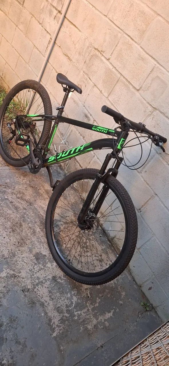 Duas Bicicletas South Legend Aro 29 - pouco usada