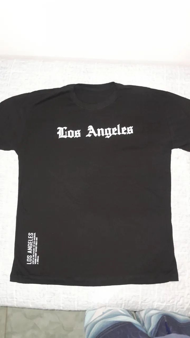 Vendo 2 camisas masculinas - Foto 3