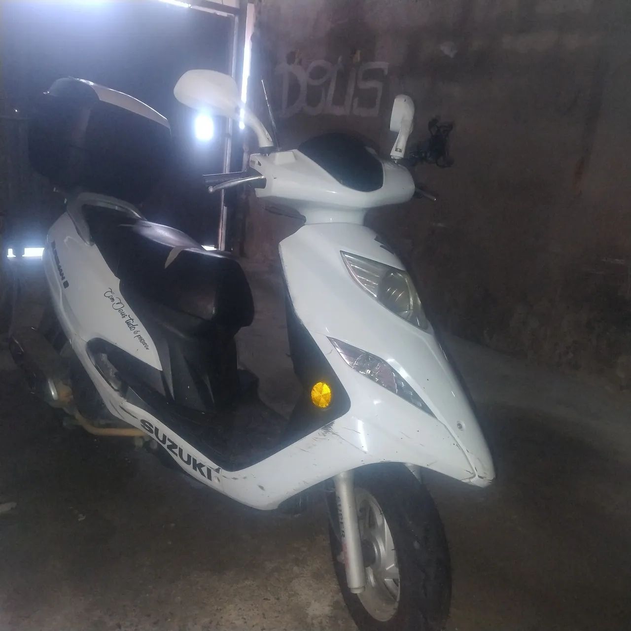 Moto bom estado e bom pra andar  ACEITO negociação 