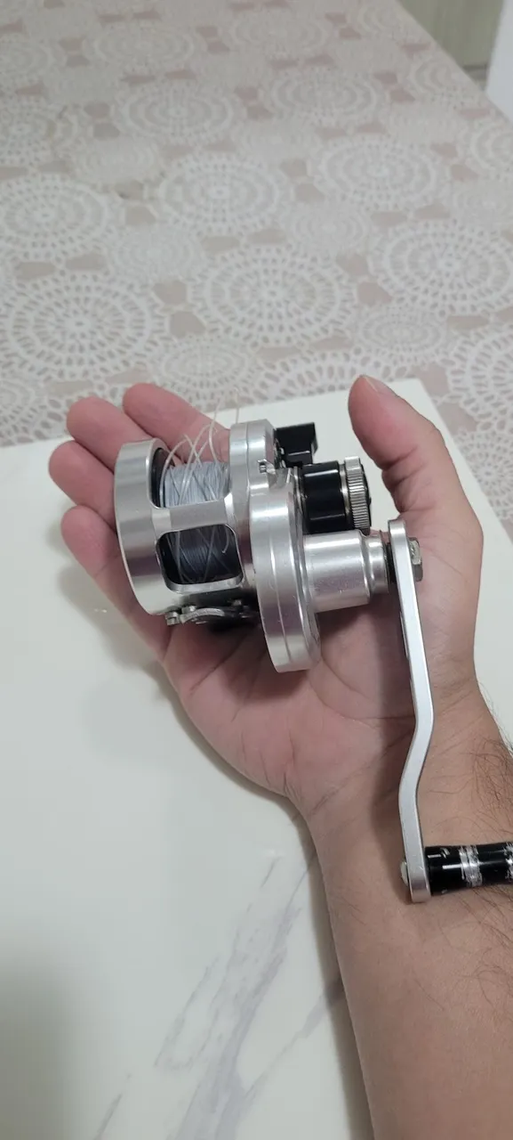 Carretilha Abu Garcia 5500 C3 Ambassadeur - Esportes Aquáticos