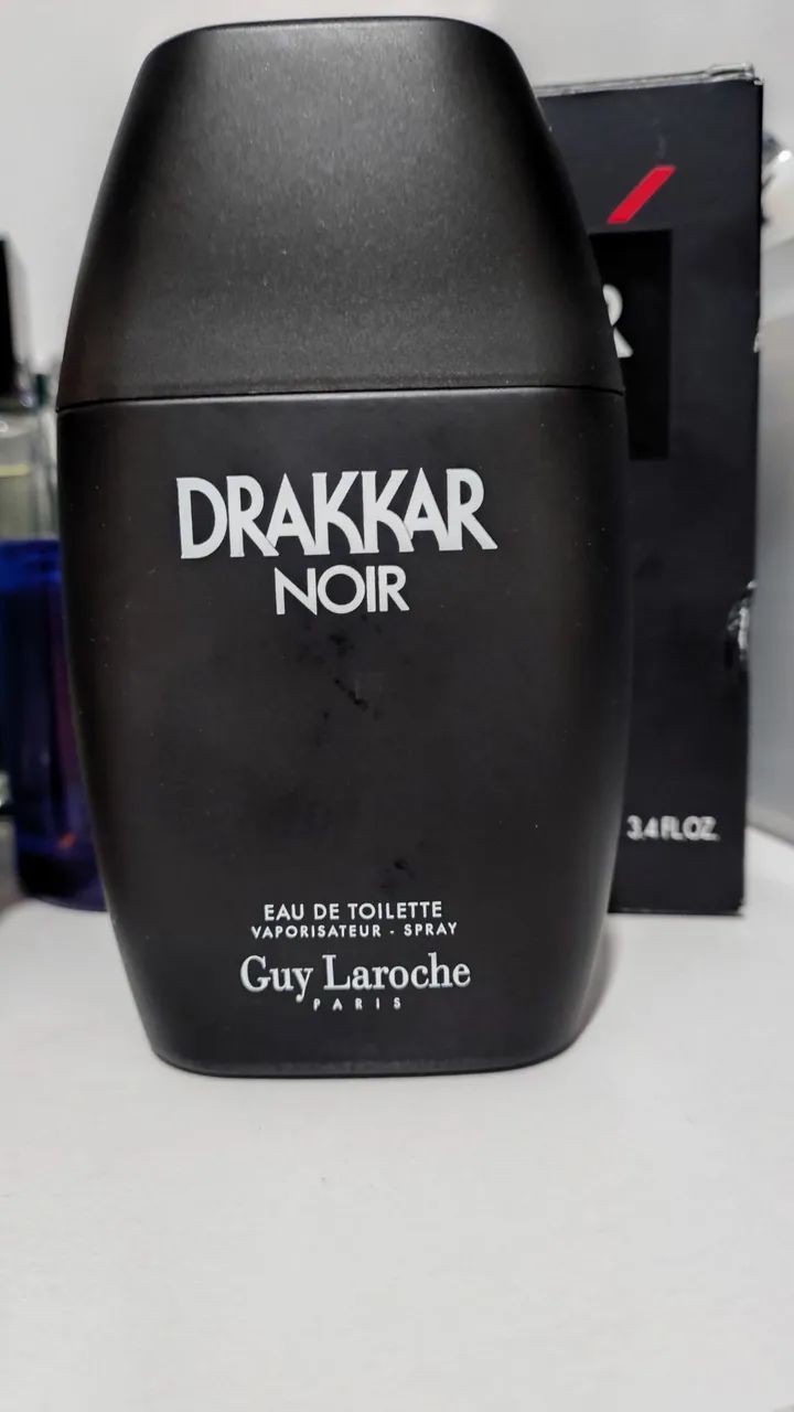 Perfume drakar noir aberto só para testar 