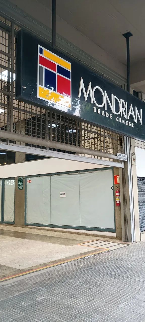 Vendo ou alugo Sala comercial 30 m² B. Barro Preto BH